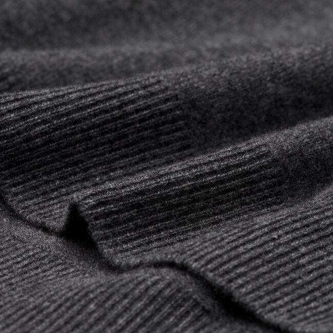 Trui met korte rits van buitengewoon zachte lamswol