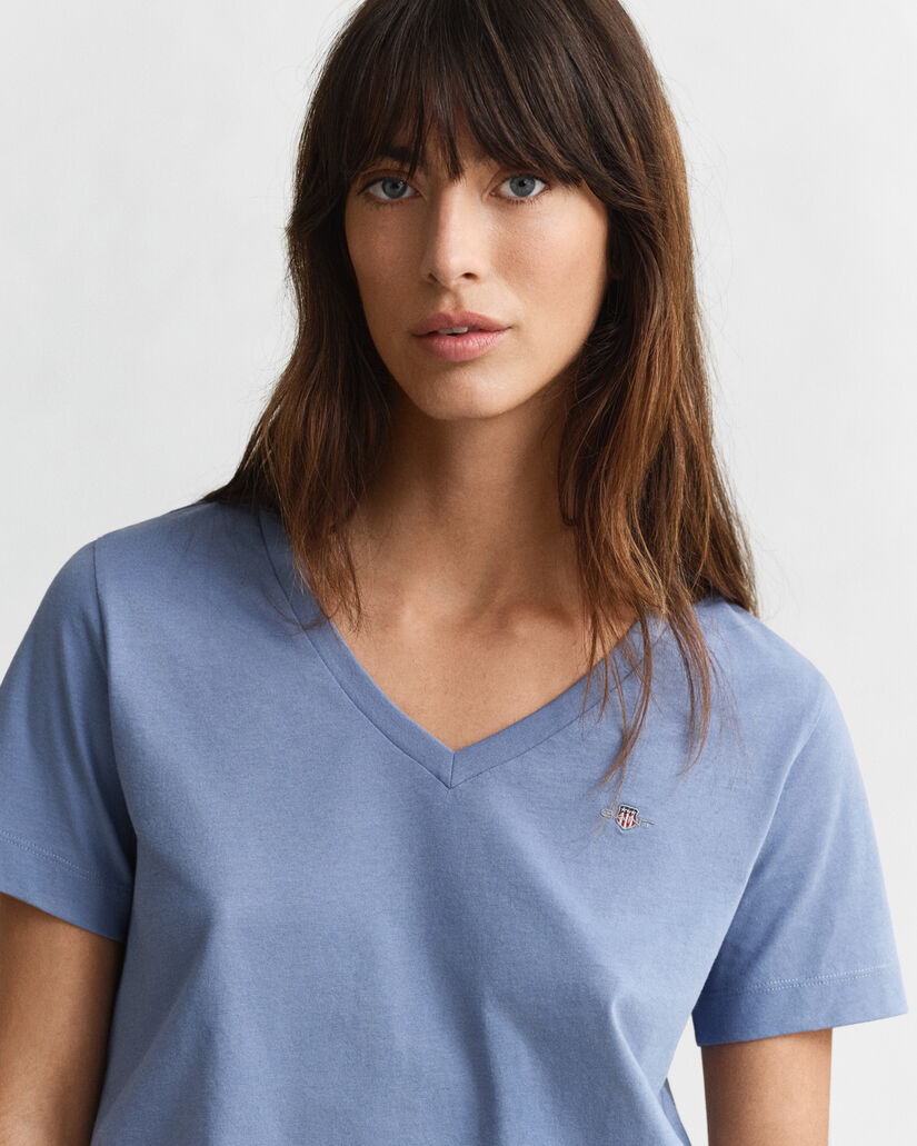 Shield T-shirt met V-hals