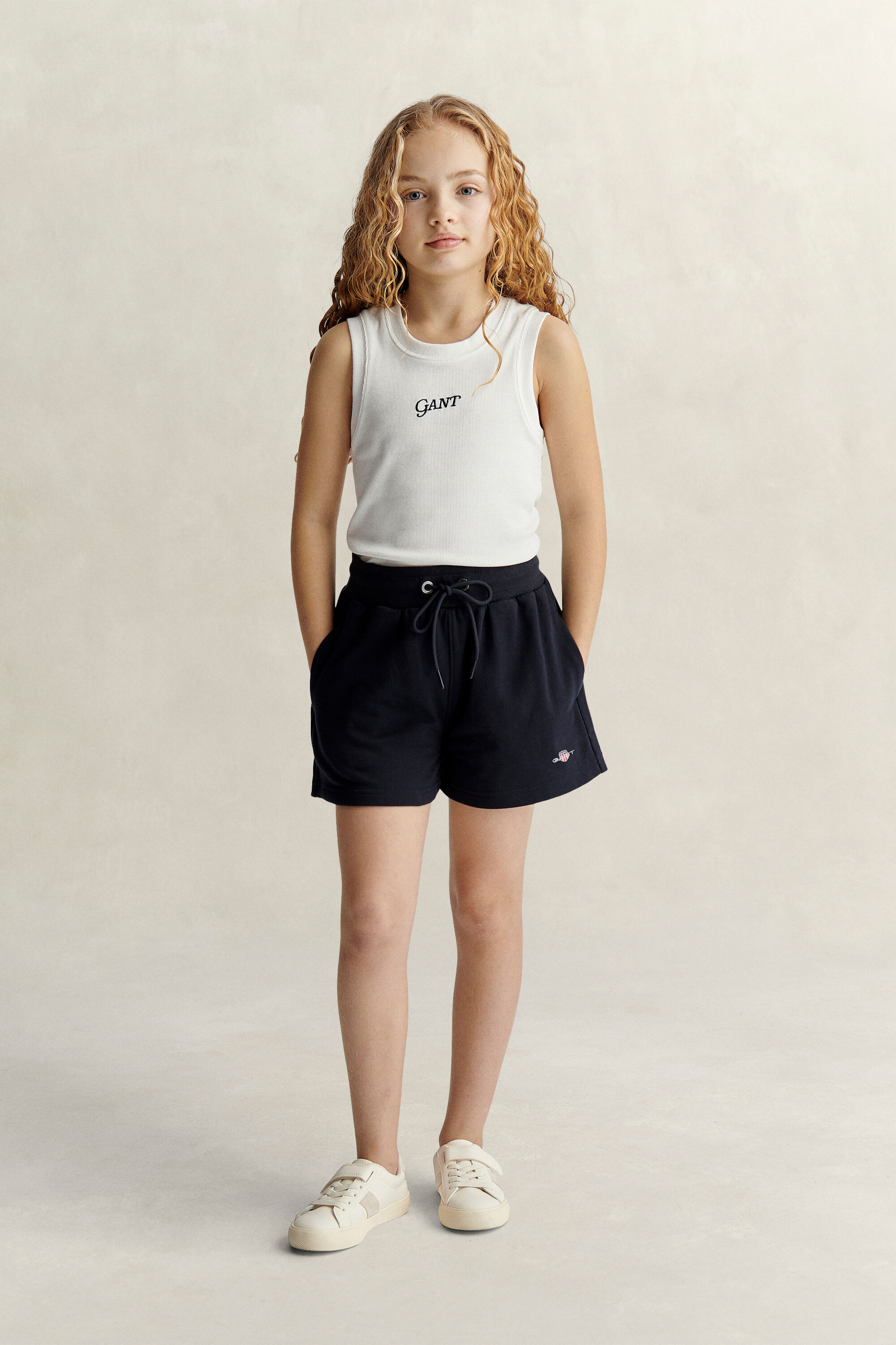 Teen Girls Shield sweatshort