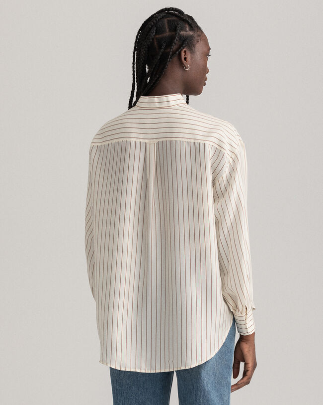 Zijden overhemd met krijtstreepje en strik