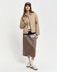 Gewatteerd jack met corduroy details