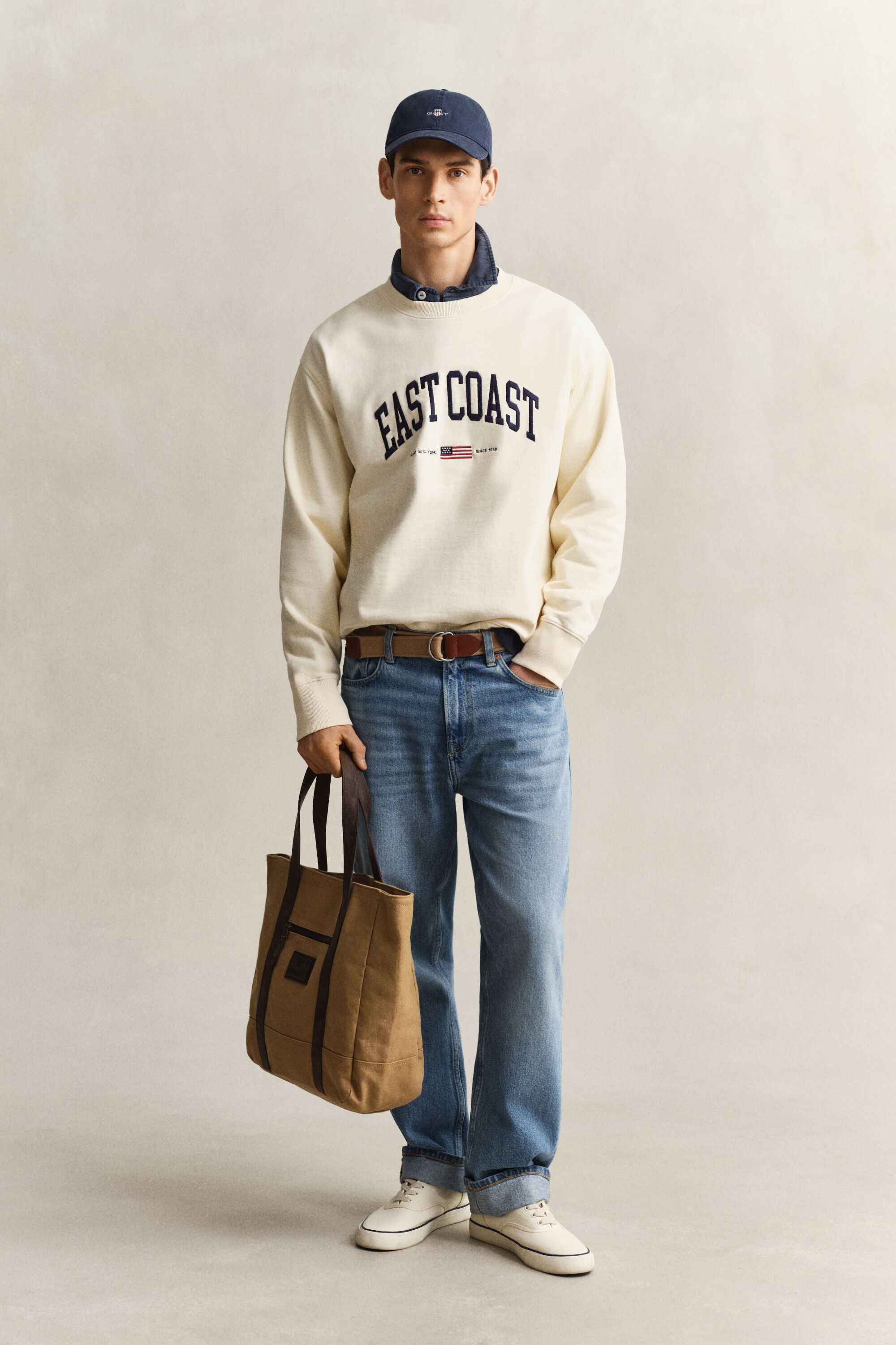 Sweatshirt met spray-afbeelding