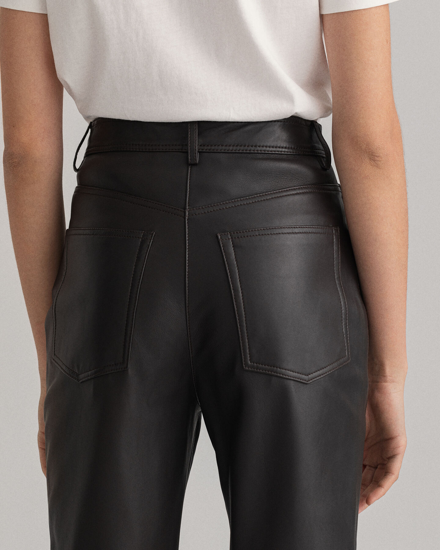Cropped leren broek met hoge taille