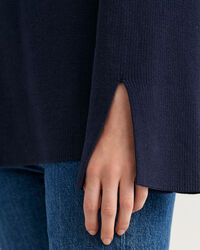 Geribde trui met halve col