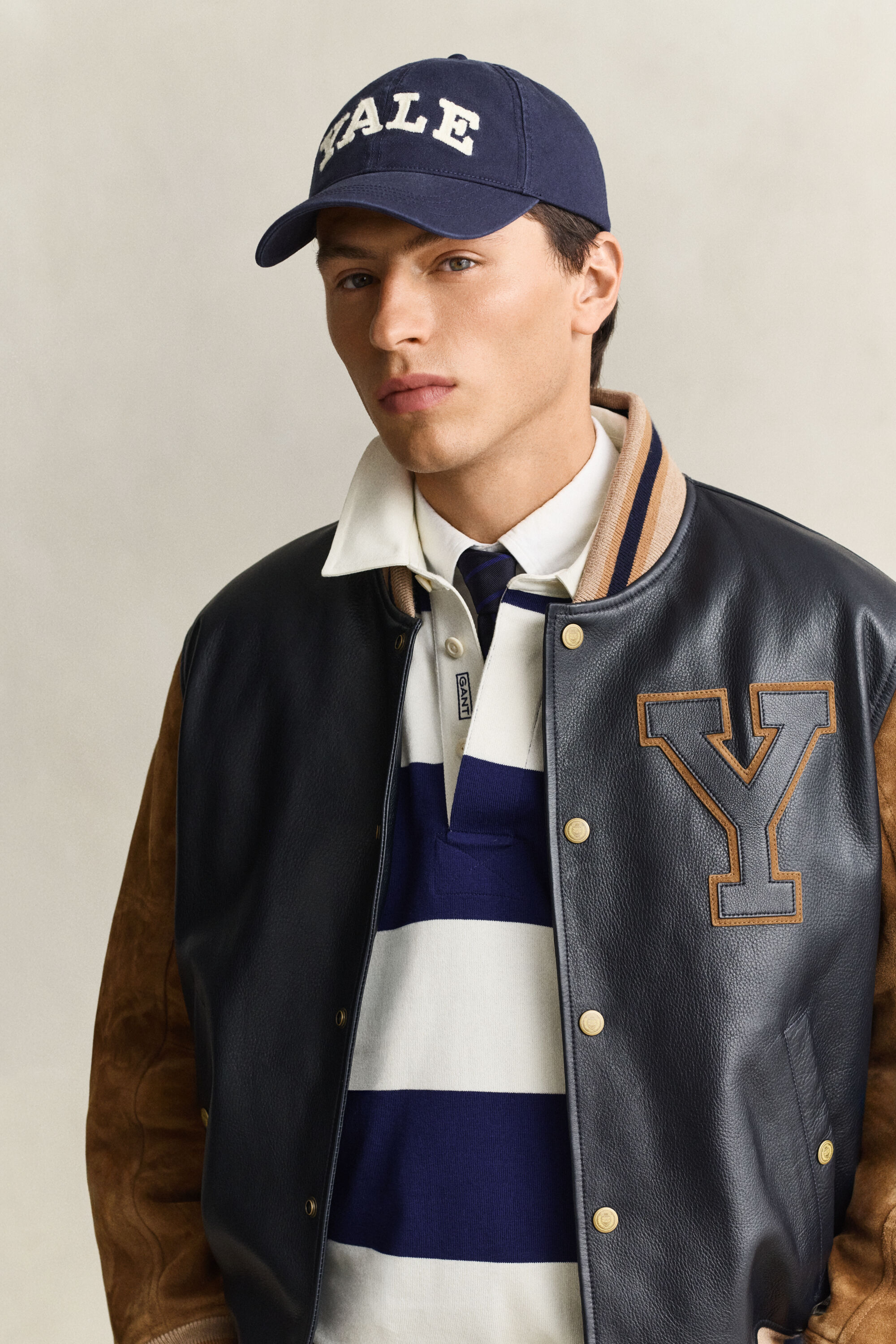 Gant x Yale pet van verwassen keperkatoen