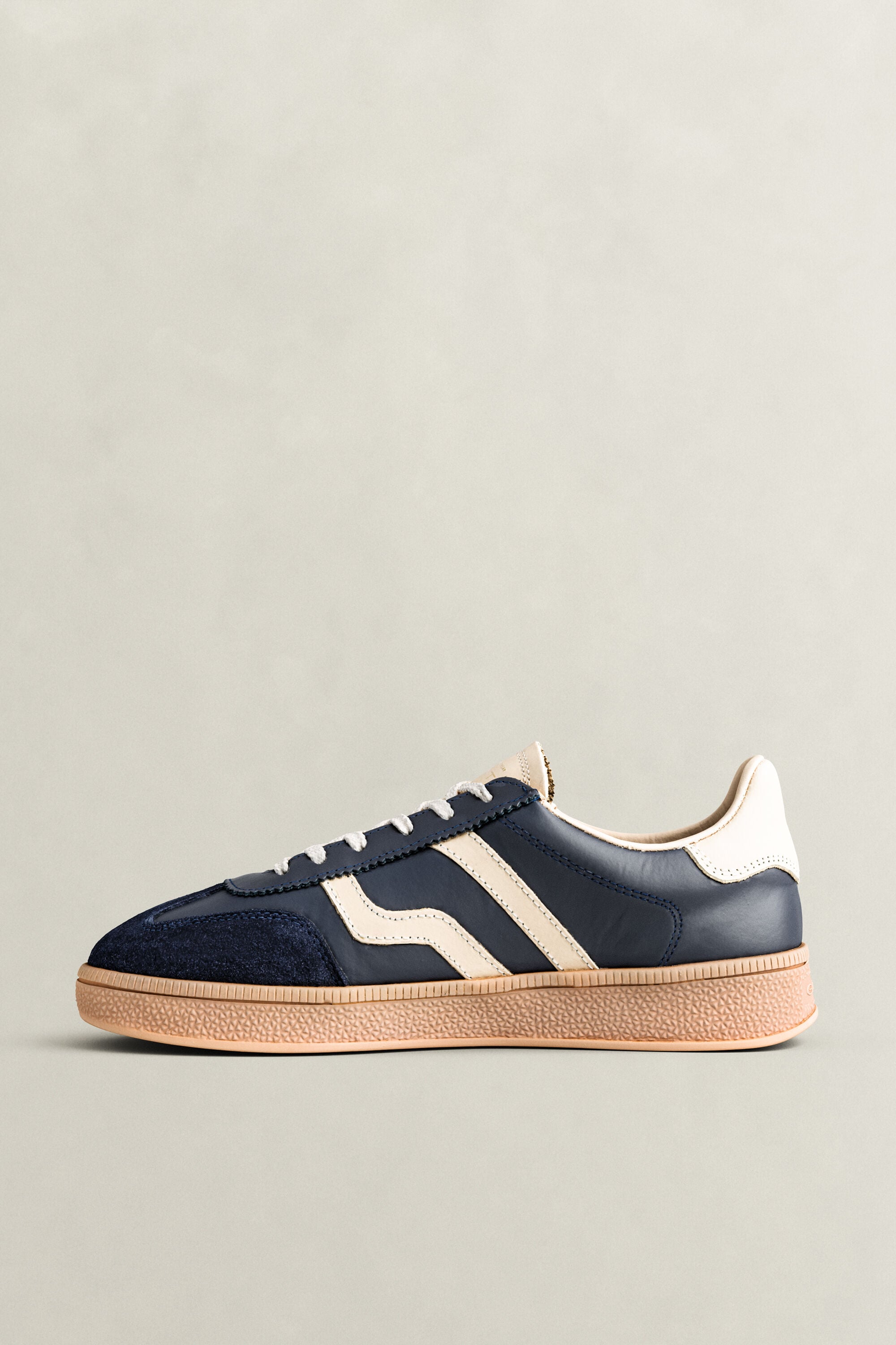 Cuzima-sneakers van suède-leer