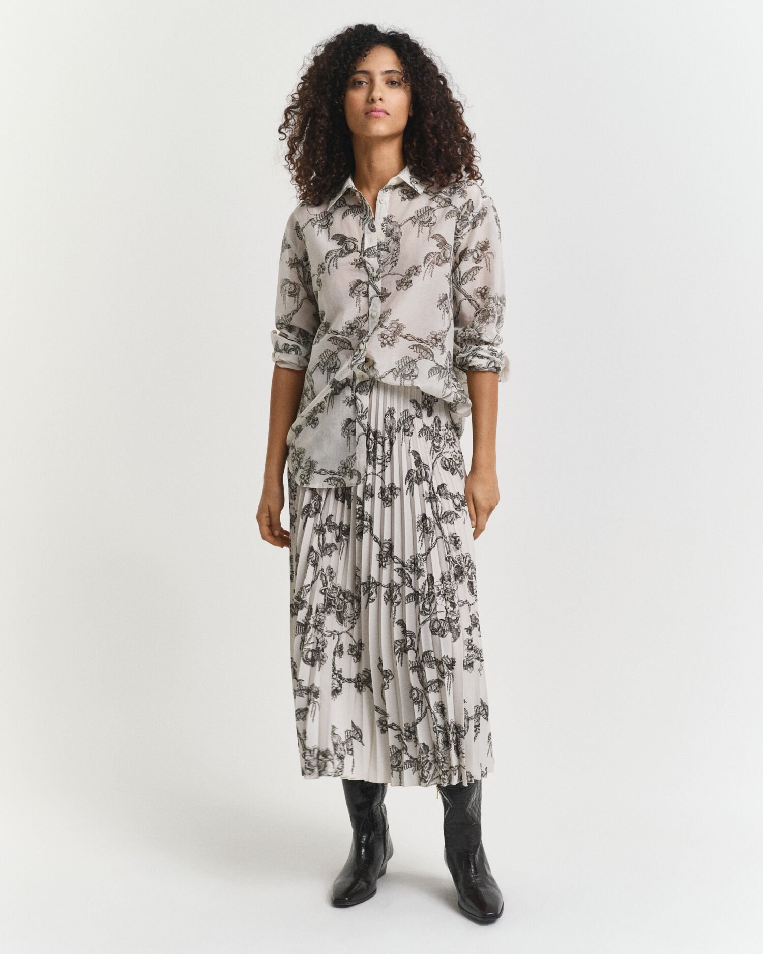 Halflange plooirok met boomprint