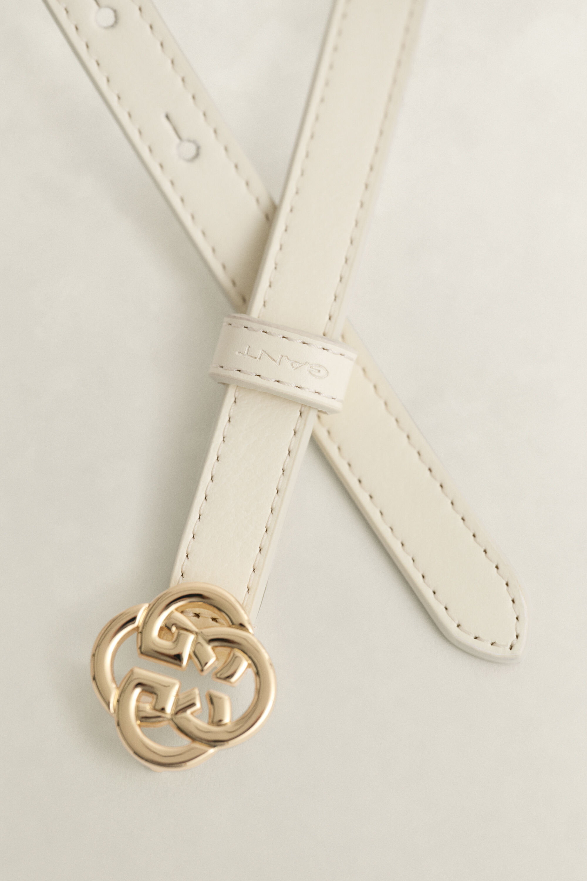 Leren riem met monogramgesp