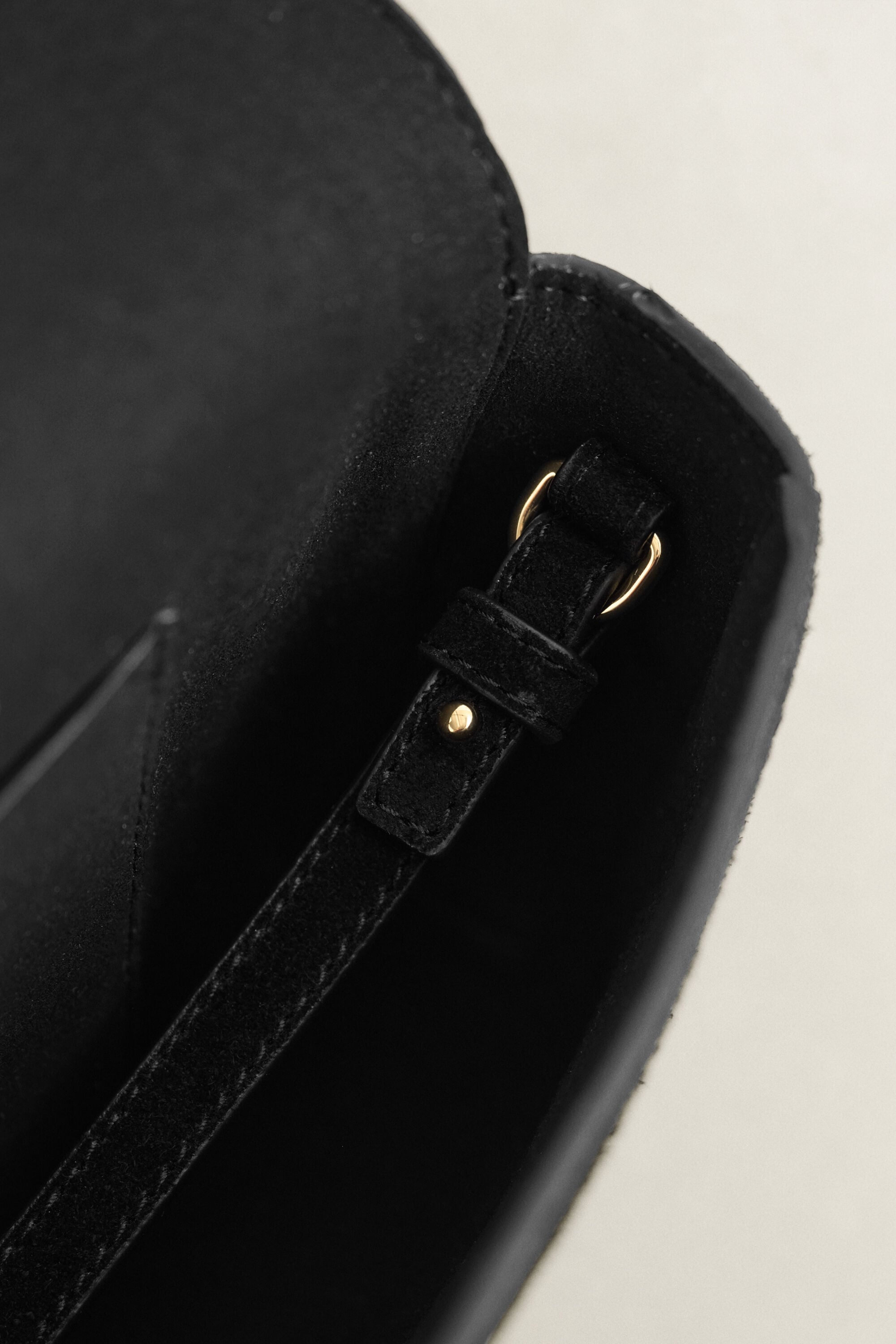 Suède clutch