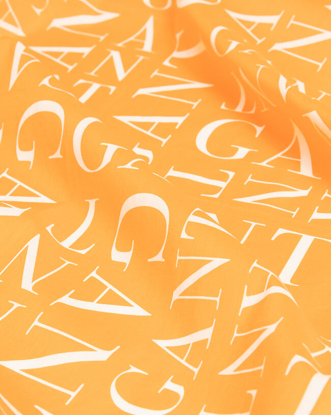 Sarong met typografische print