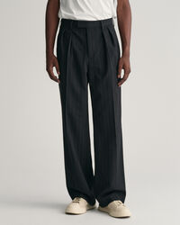 Kostuumbroek met plooien en krijtstreep