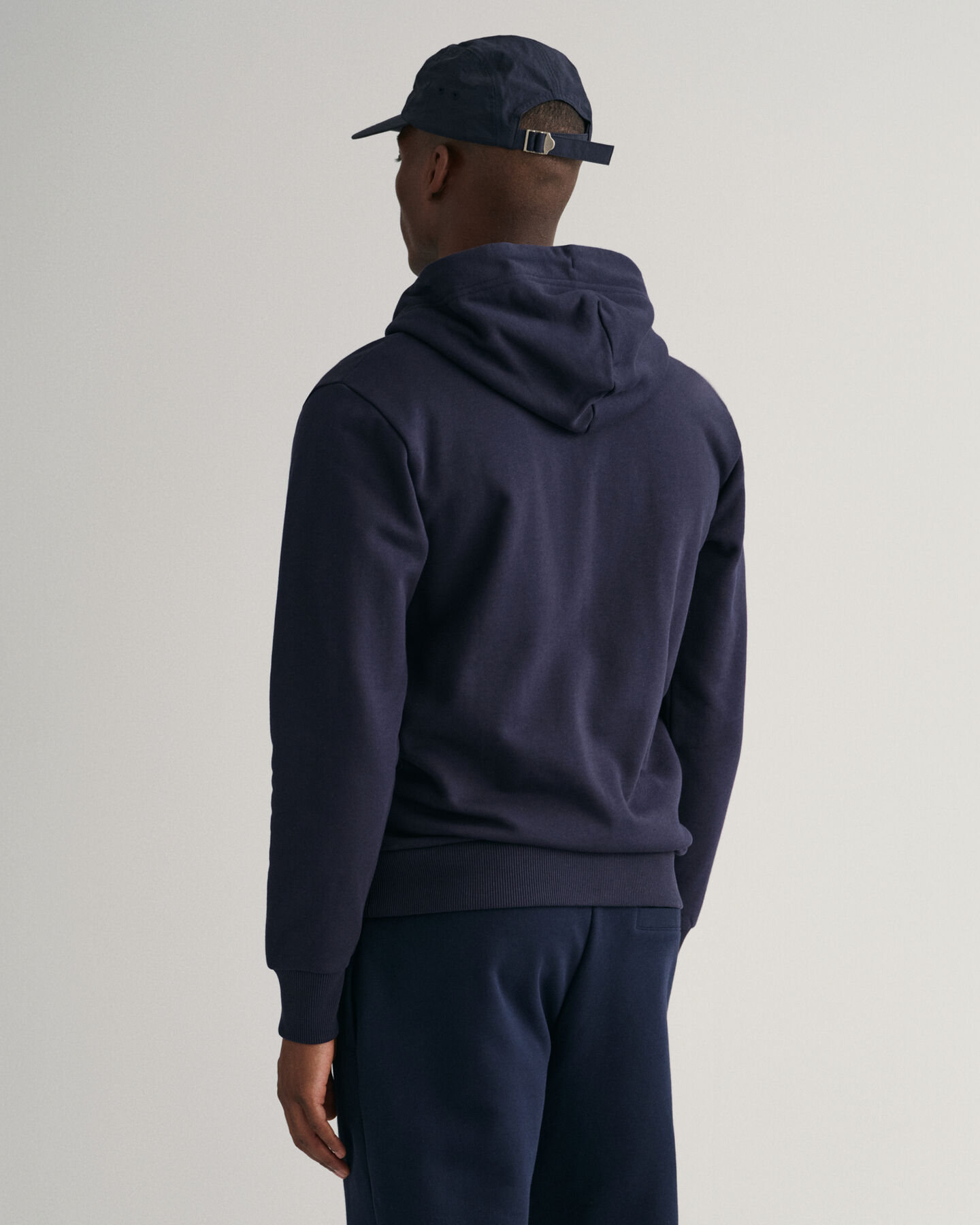 Tonal Shield hoodie met ritssluiting