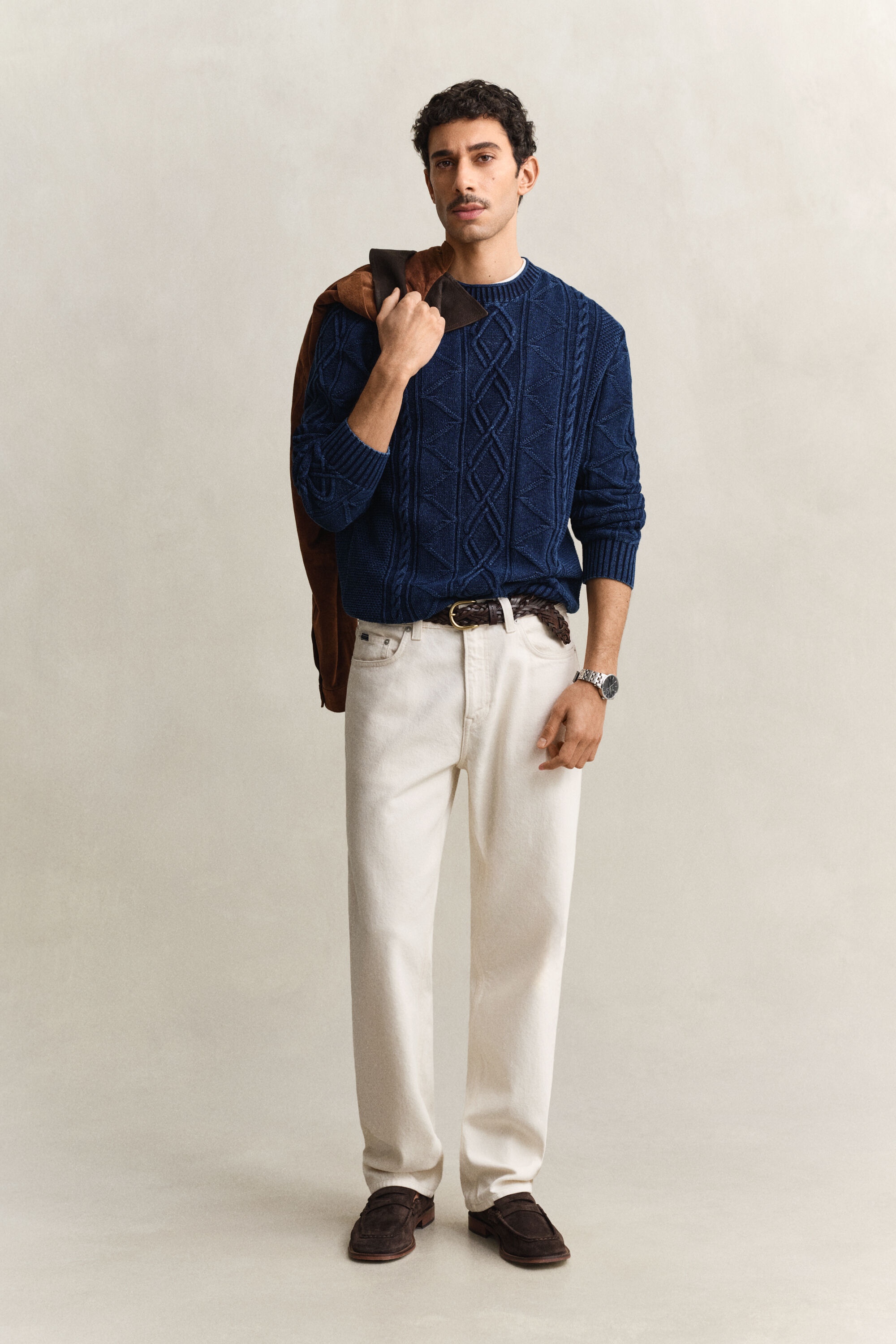 Indigo gebreide kabeltrui
