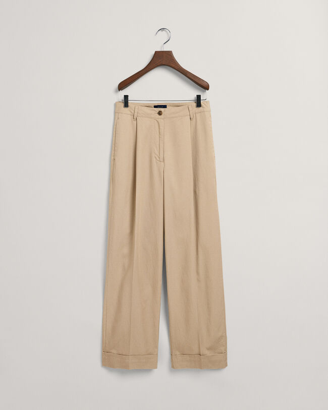 Relaxed Fit Turn-Up chino