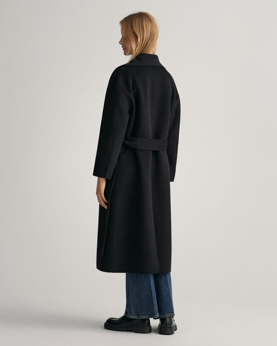 Met de hand gestikte jas met ceintuur