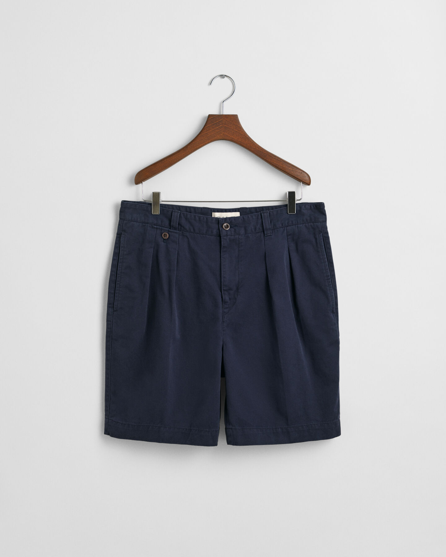 Relaxed Fit chinoshort van katoenkeper