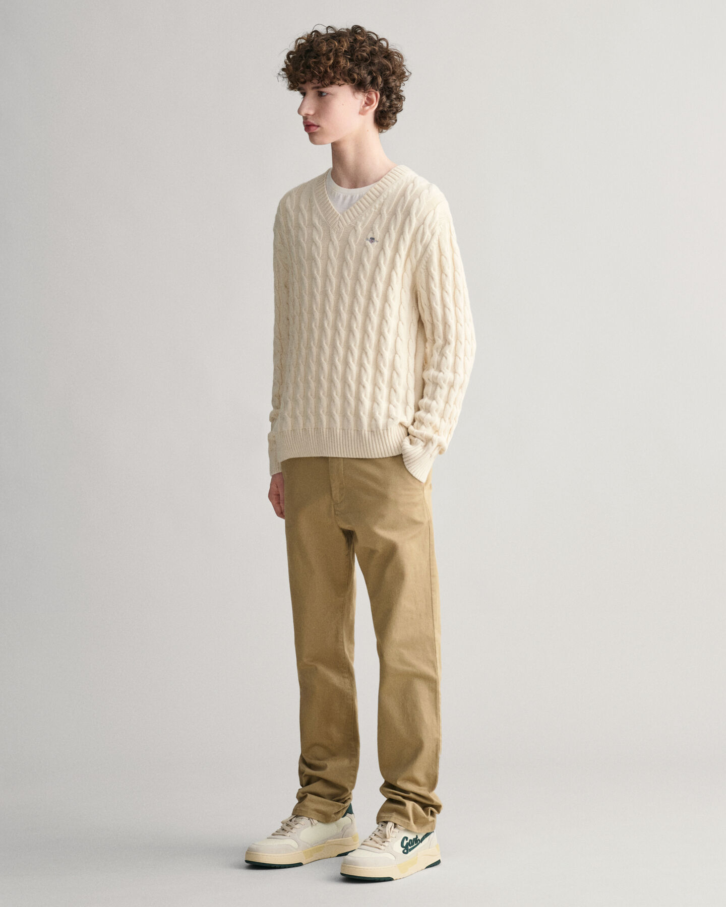 Teens gebreide kabeltrui met V-hals