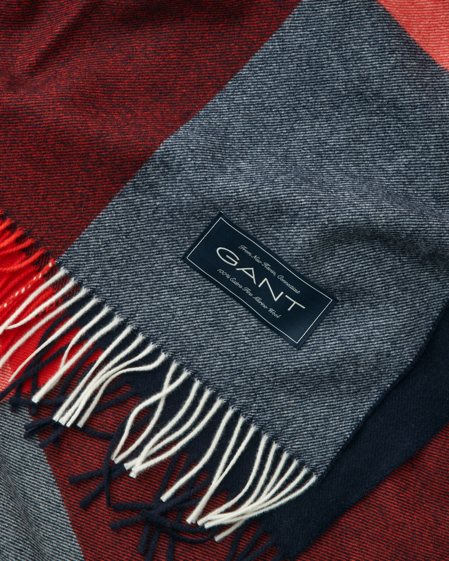 Geruite sprei van extra fijne merinoswol