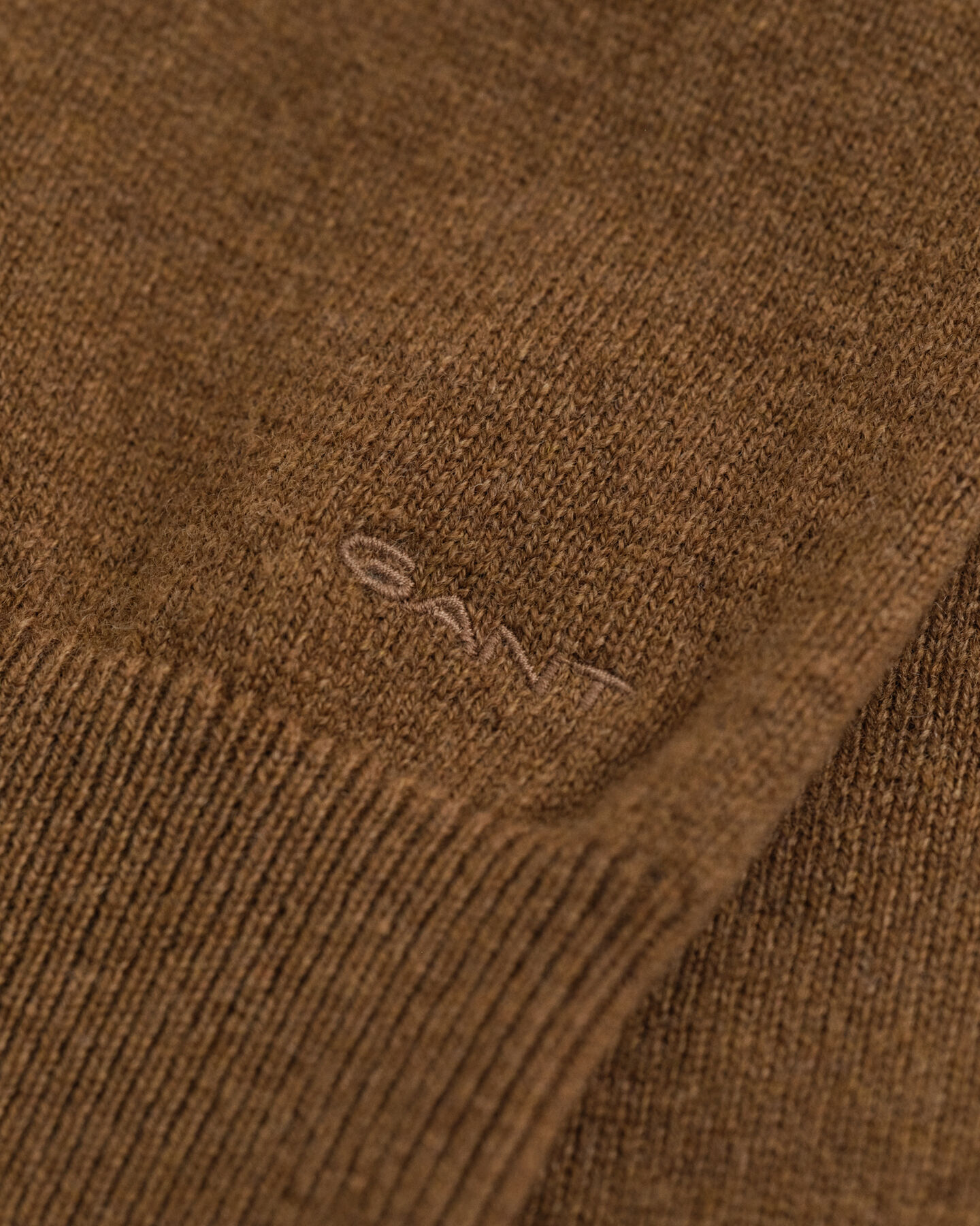 Gebreide jurk van buitengewoon zachte lamswol