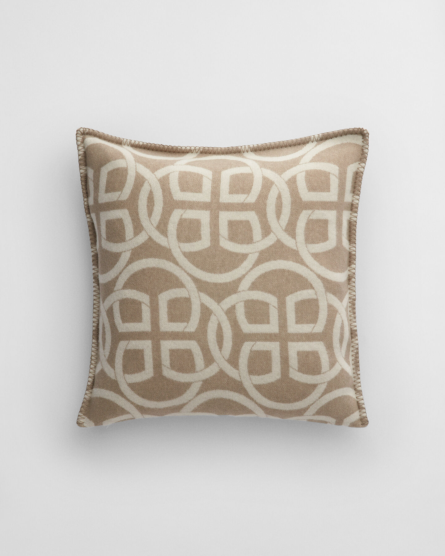 Monogram wollen kussenhoes