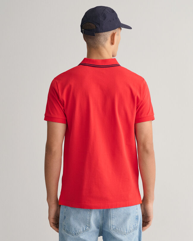 Piqué poloshirt met contrasterende kraag met streepjes