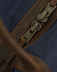 Duffeltas van gewaxt katoen