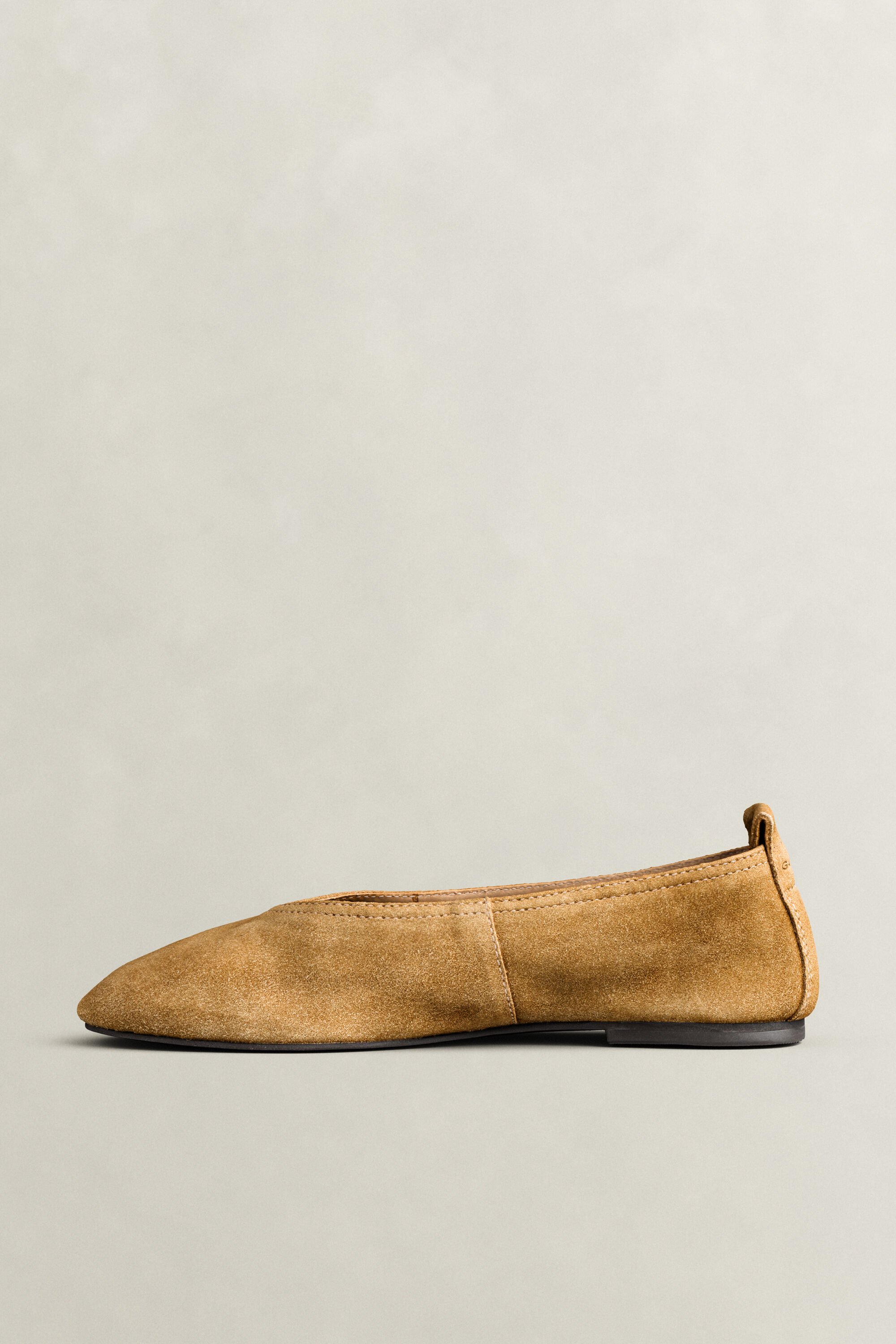 Chadii suède ballerina's