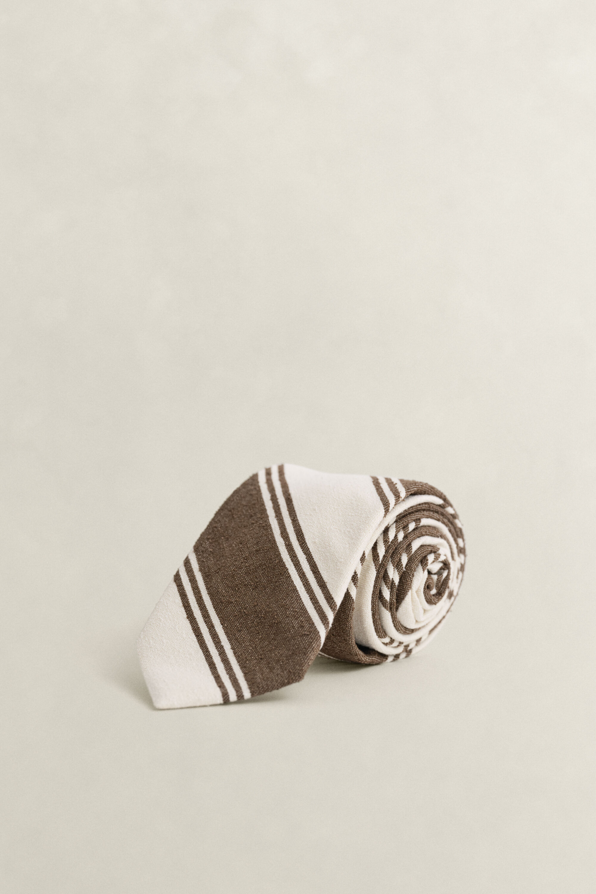 Stropdas van ruwe zijde