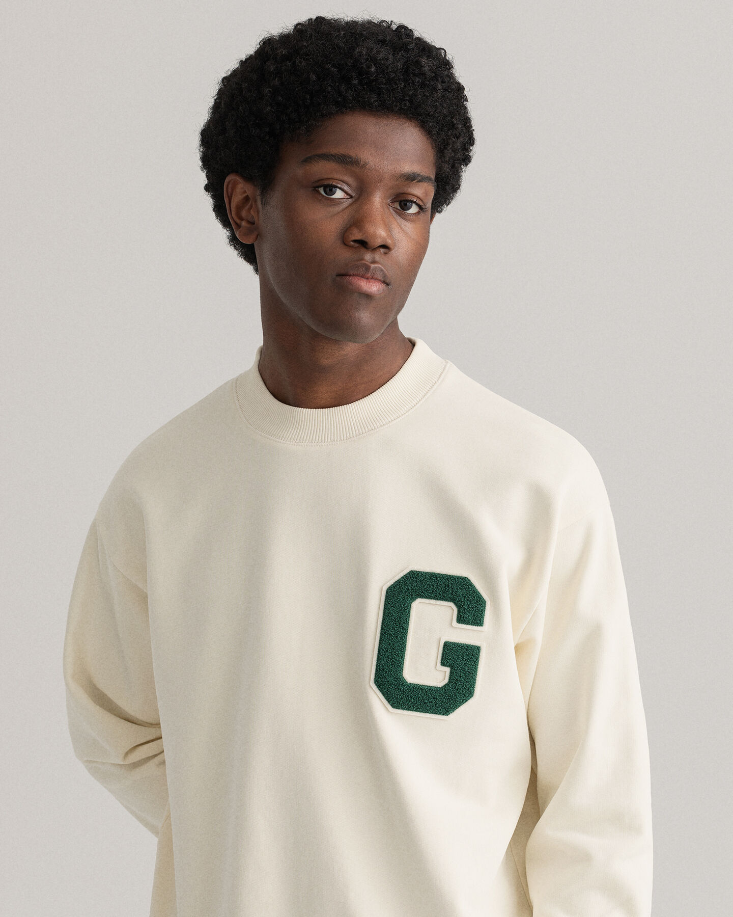 Collegiate G sweater met ronde hals