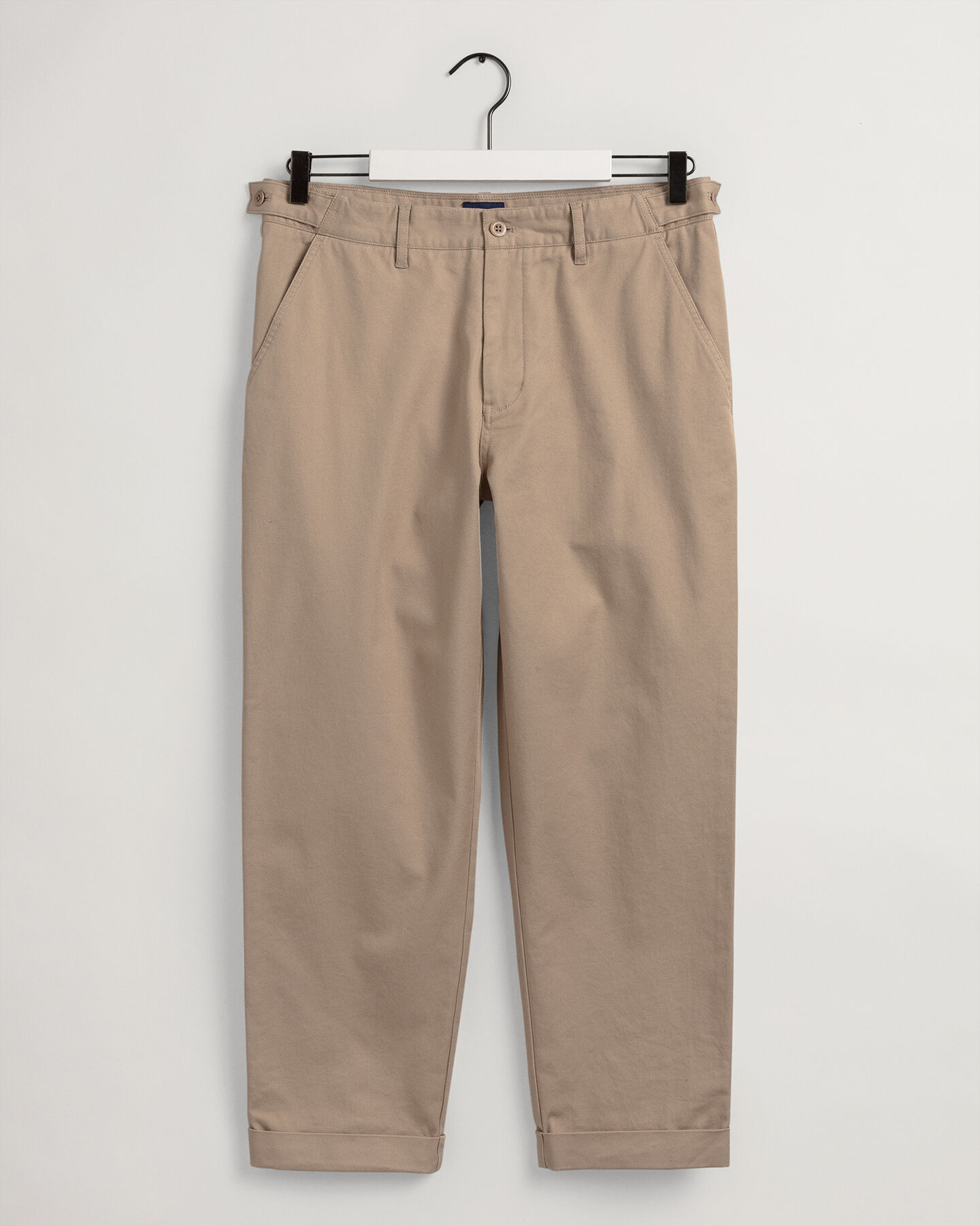 Katoenen chino met taps toelopende pijp