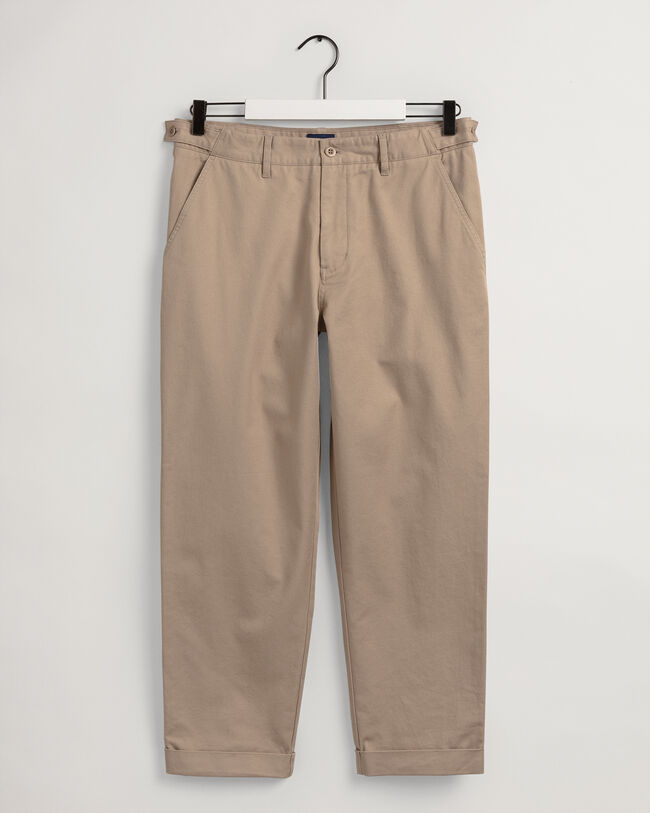 Katoenen chino met taps toelopende pijp