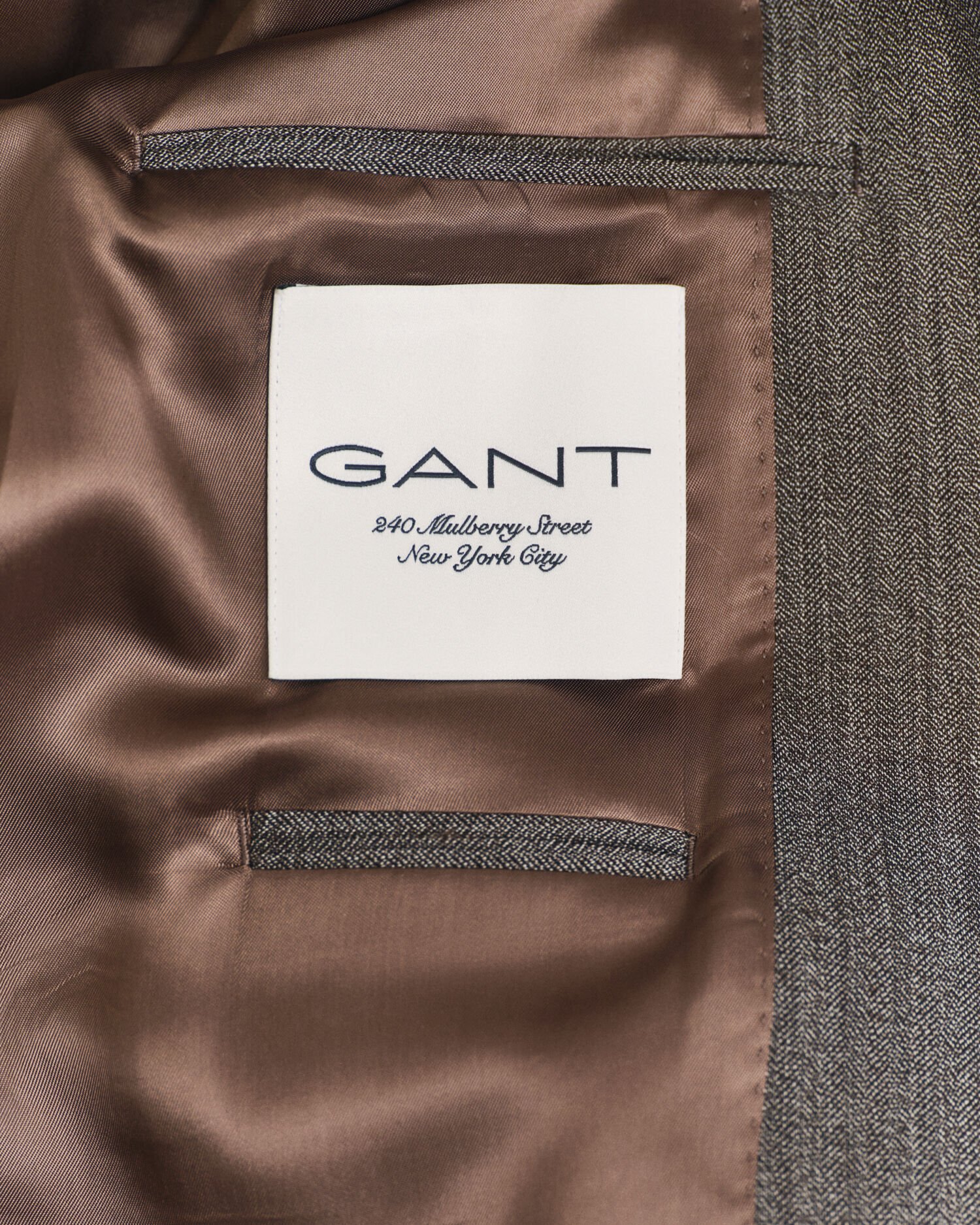 Kostuumjasje met visgraatmotief