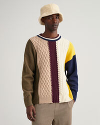 Kabeltrui met ronde hals en patches