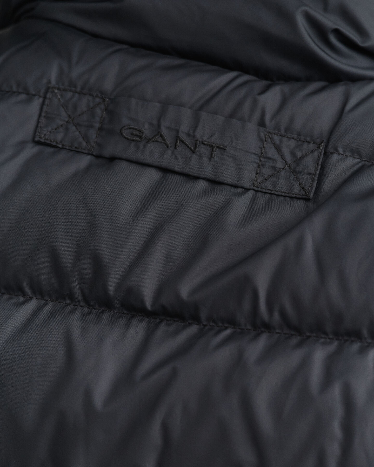 Lichte donsbodywarmer