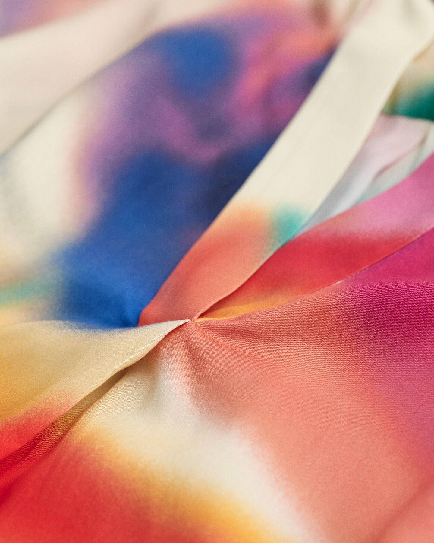 Mouwloze blouse met bloemenprint