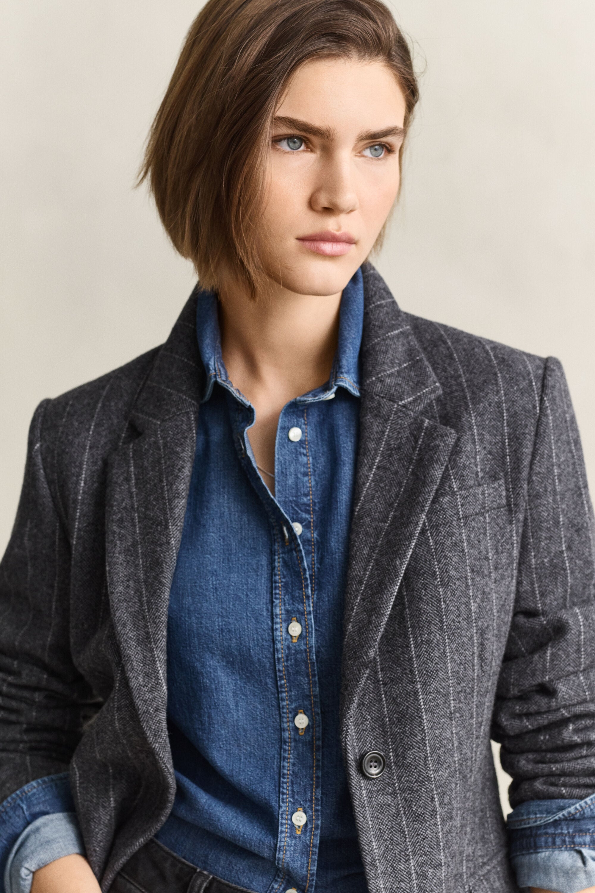 Blazer in zandlopermodel met krijtstreep