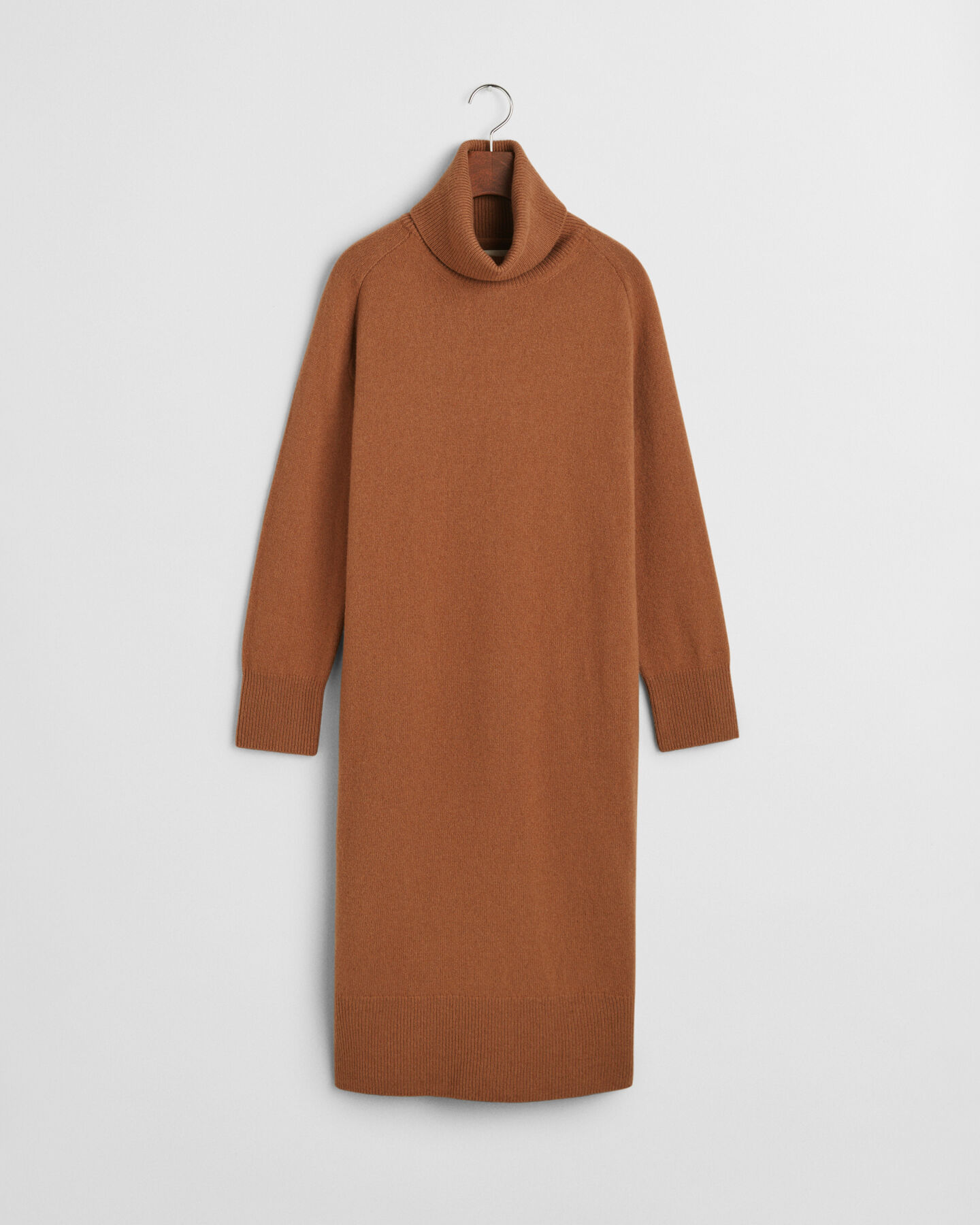 Jurk met col en visgraatmotief