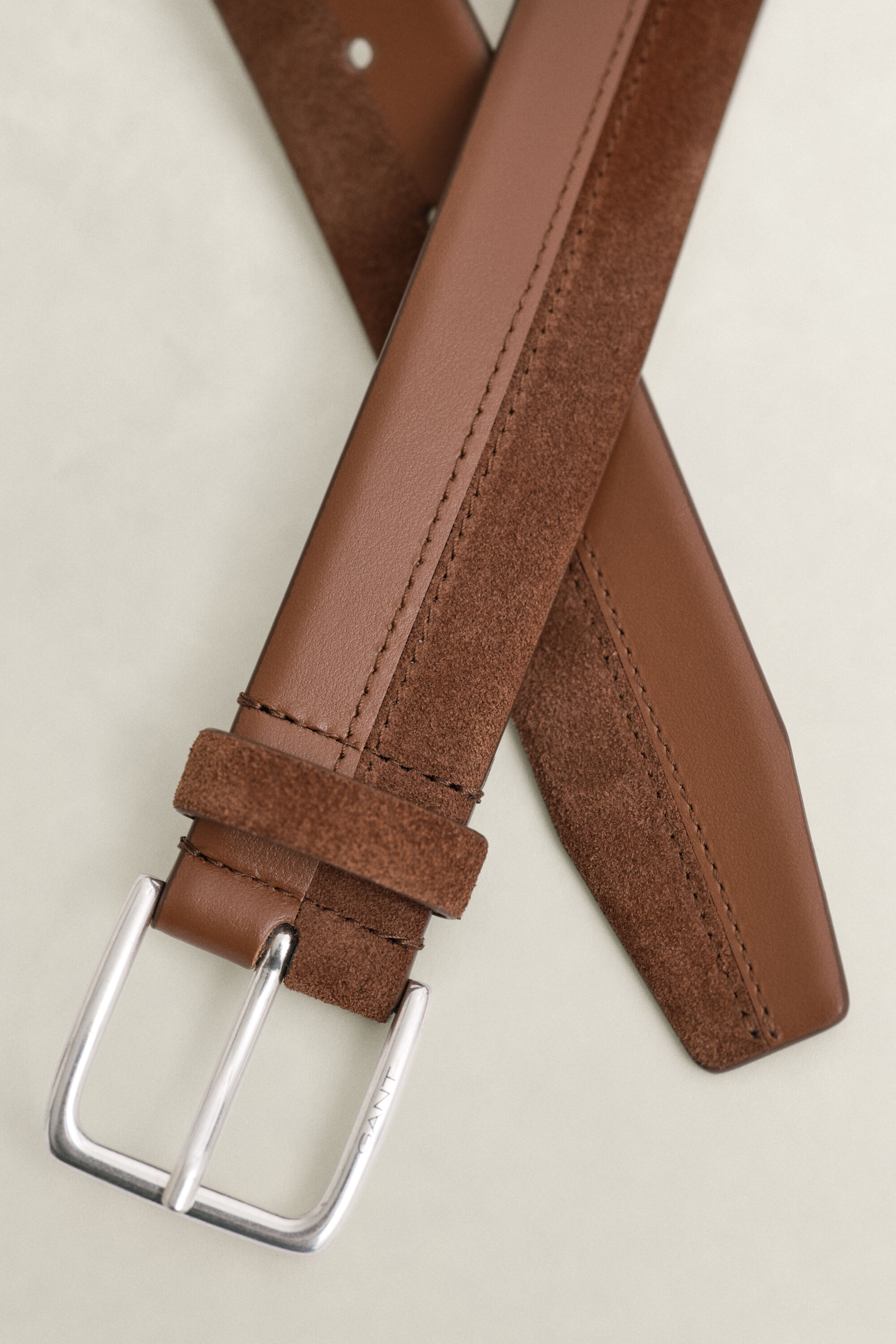 Riem van leer en suède