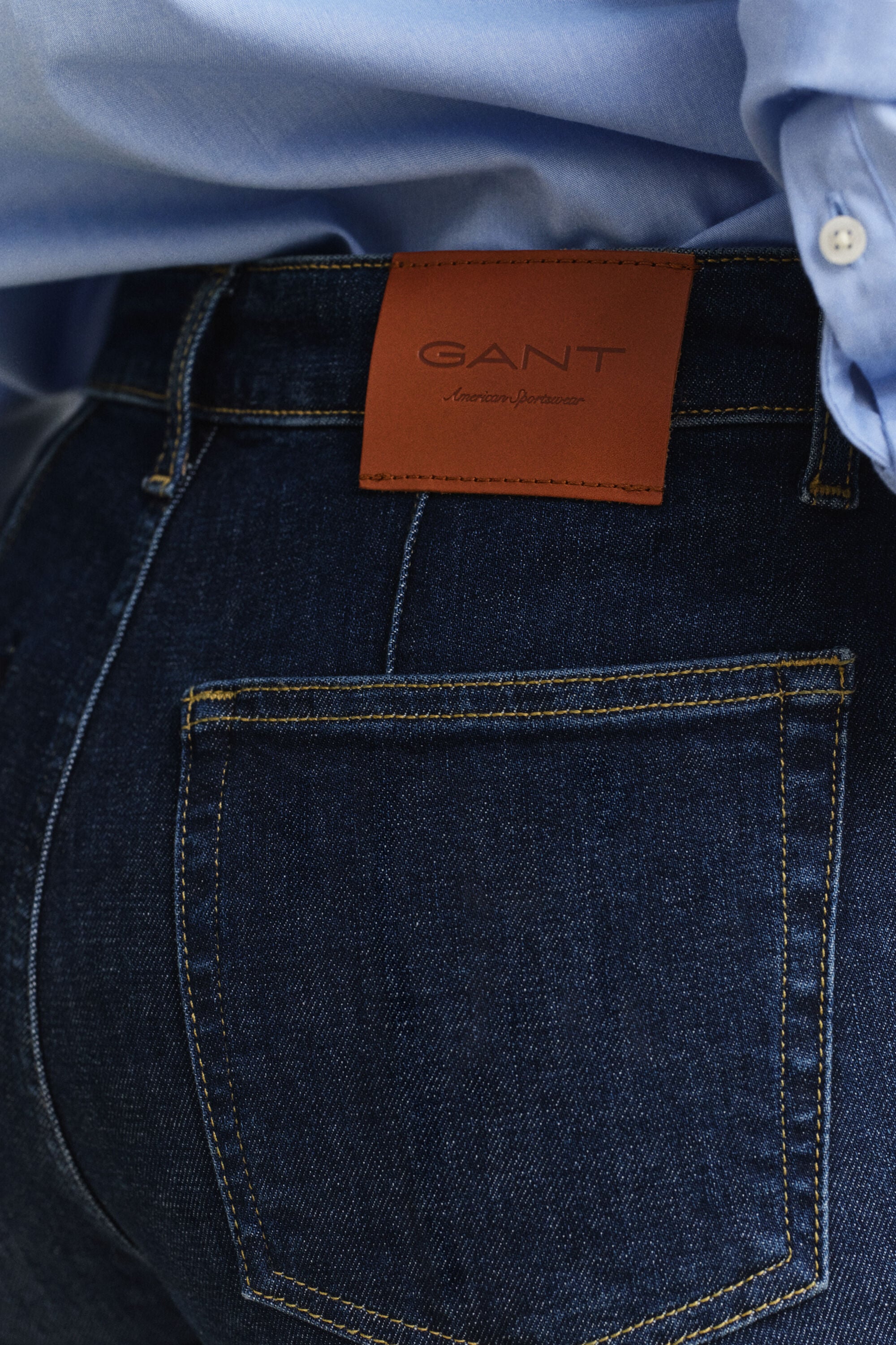 Slim Flared jeans met paspelnaden