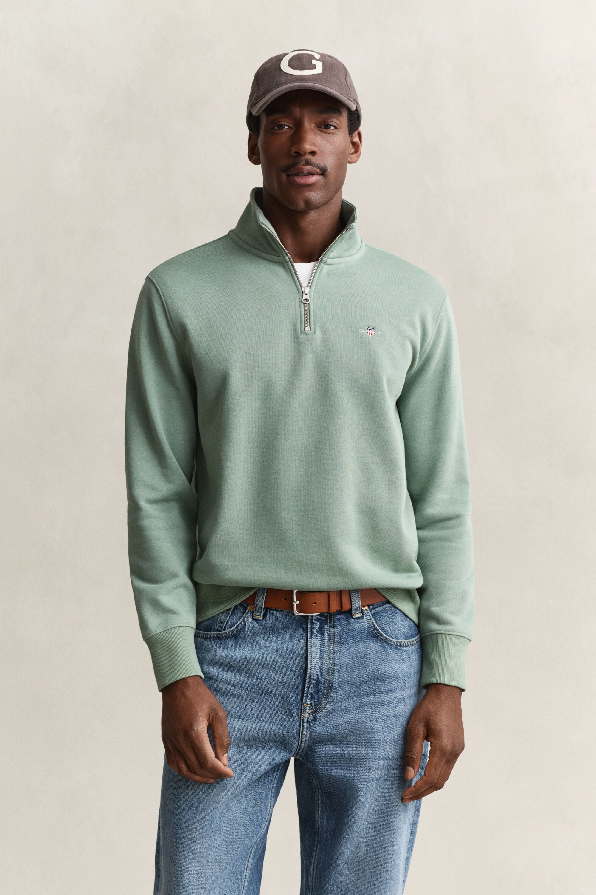 Shield sweatshirt met korte rits