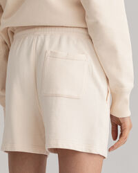 Retro Flag Logo short