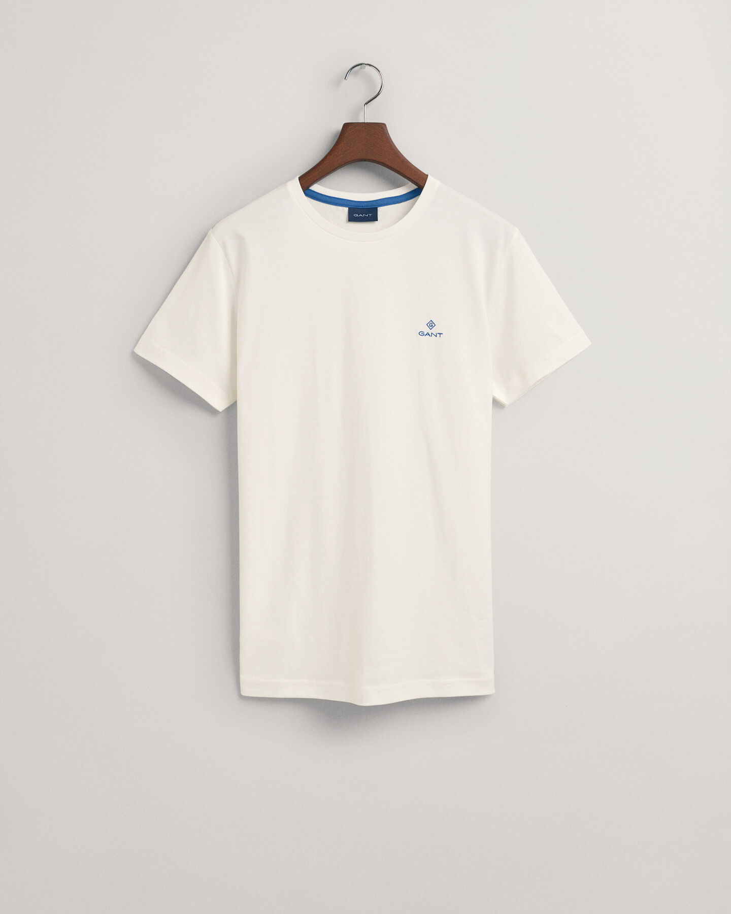 Contrast Logo T-shirt