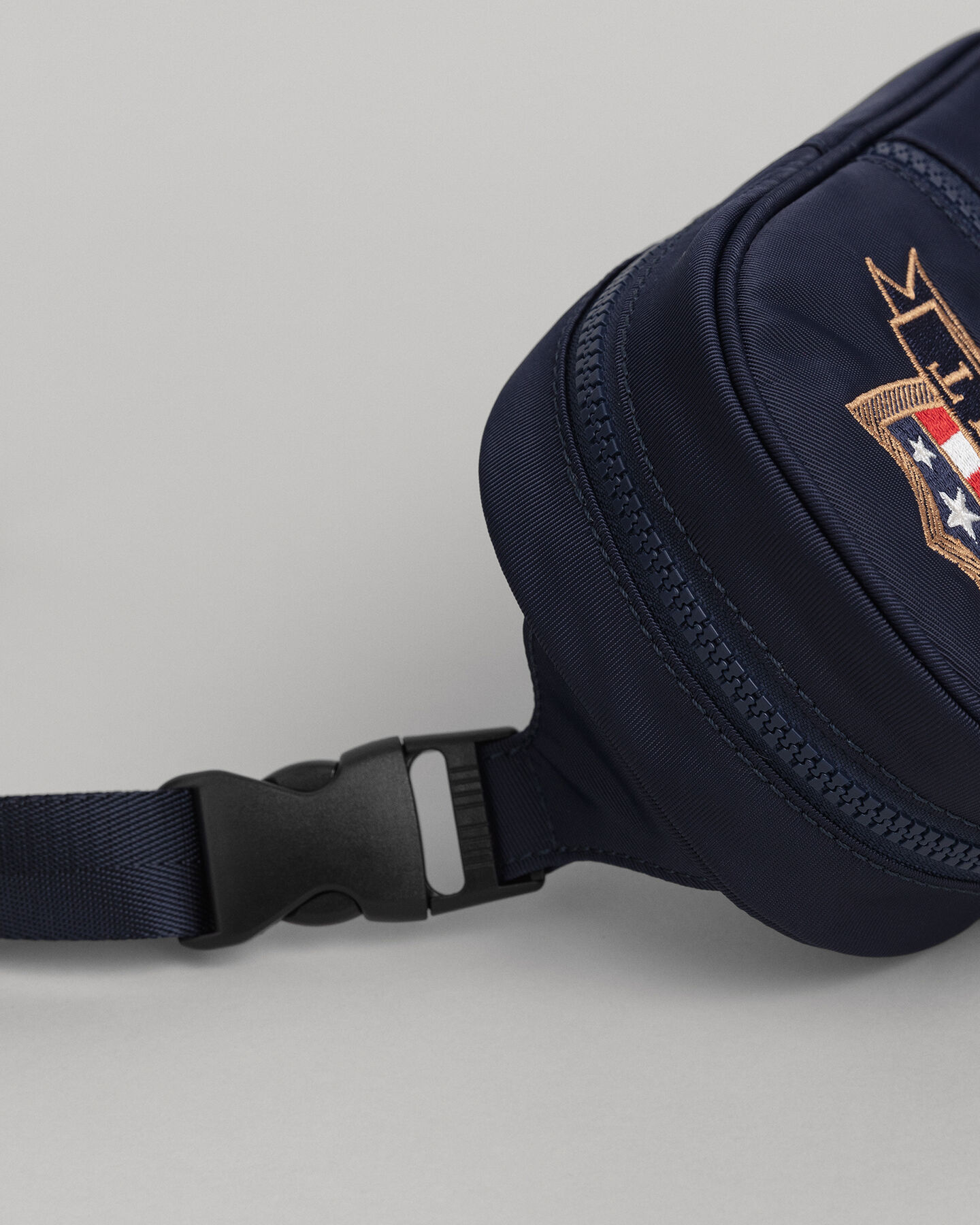 Teens Banner Shield tas