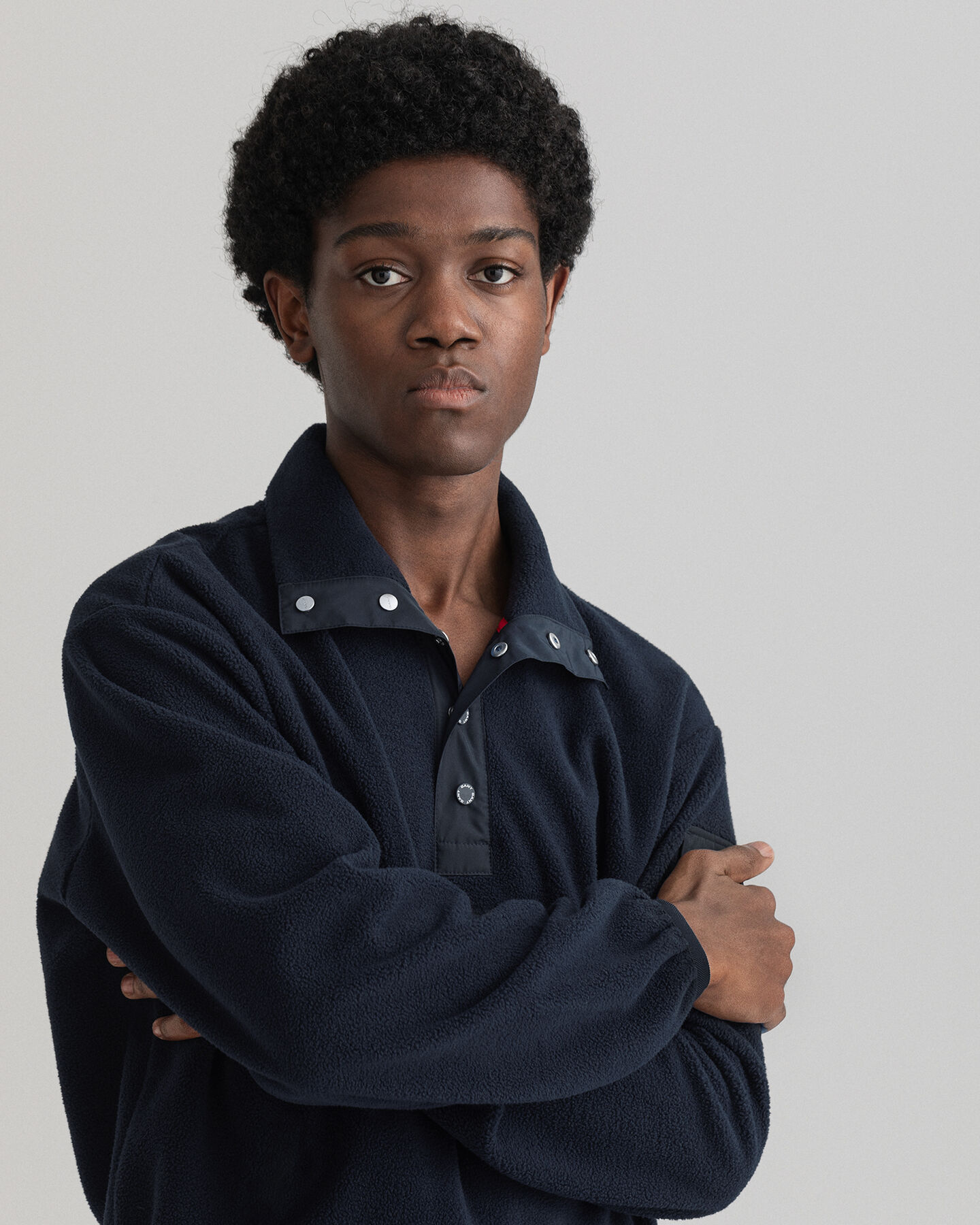 Retro Shield fleecetrui