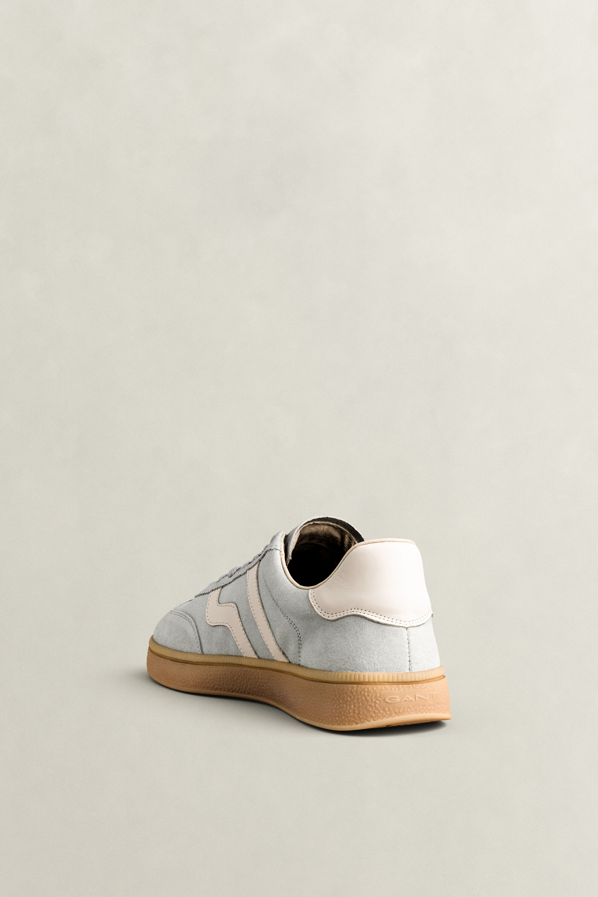 Cuzmo suède sneakers