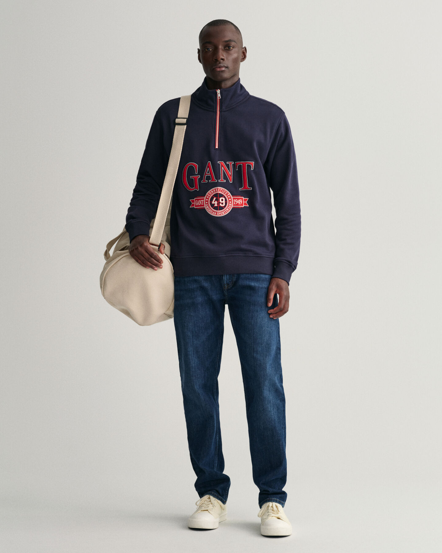 Retro Crest sweatshirt met korte rits