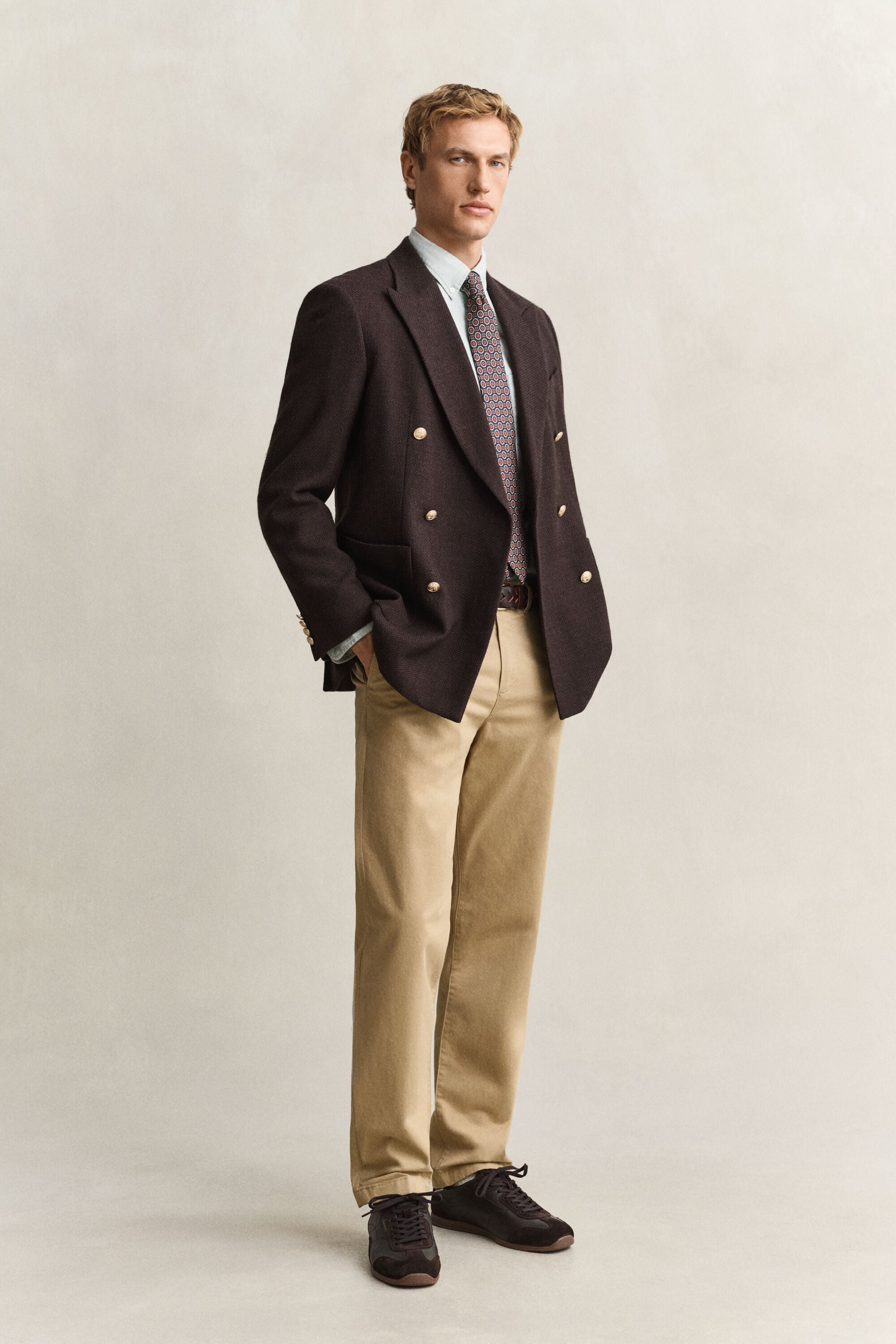 Klassieke chino met normale pasvorm