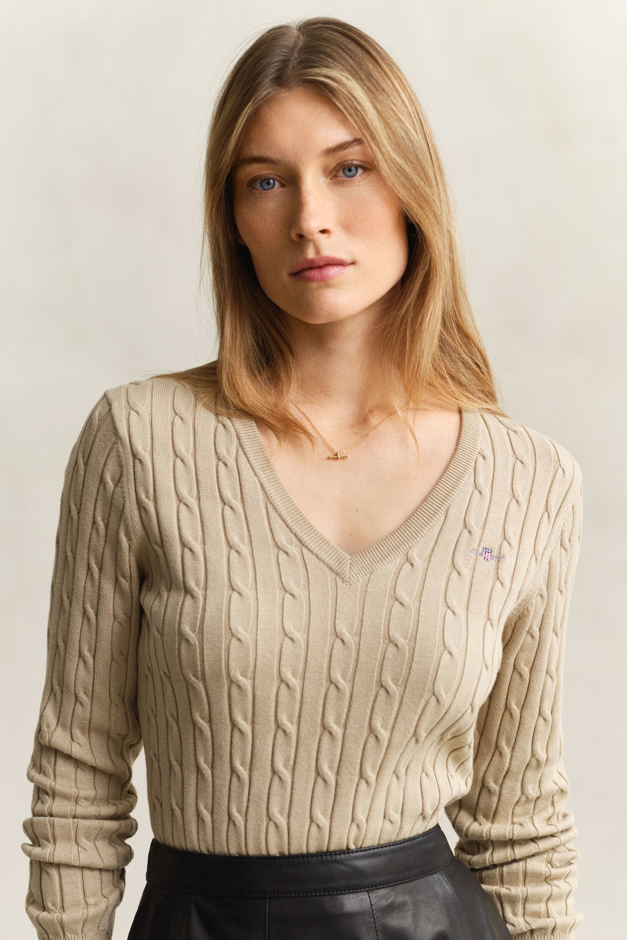 Kabelgebreide trui met V-hals