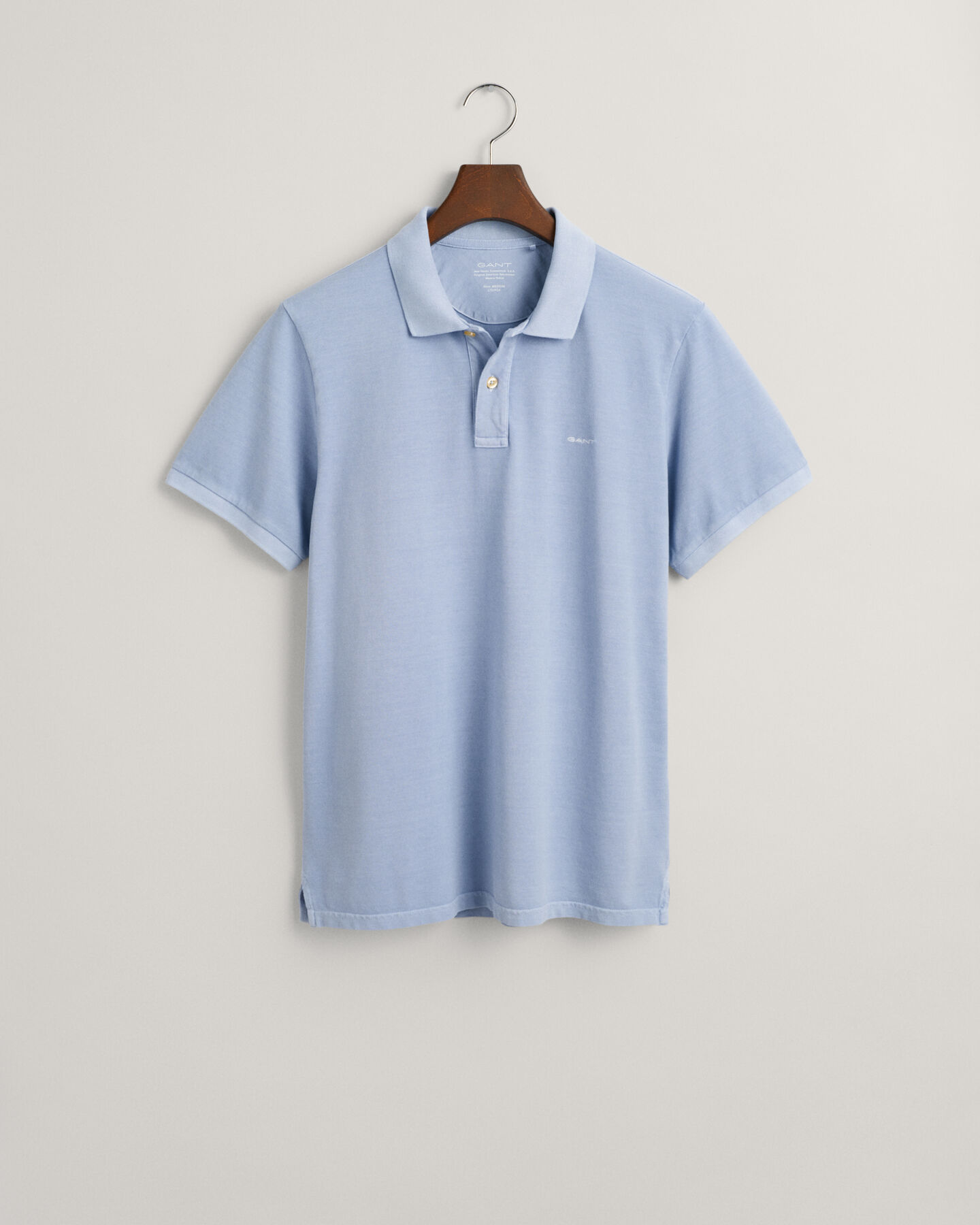Sunfaded piqu&eacute; poloshirt