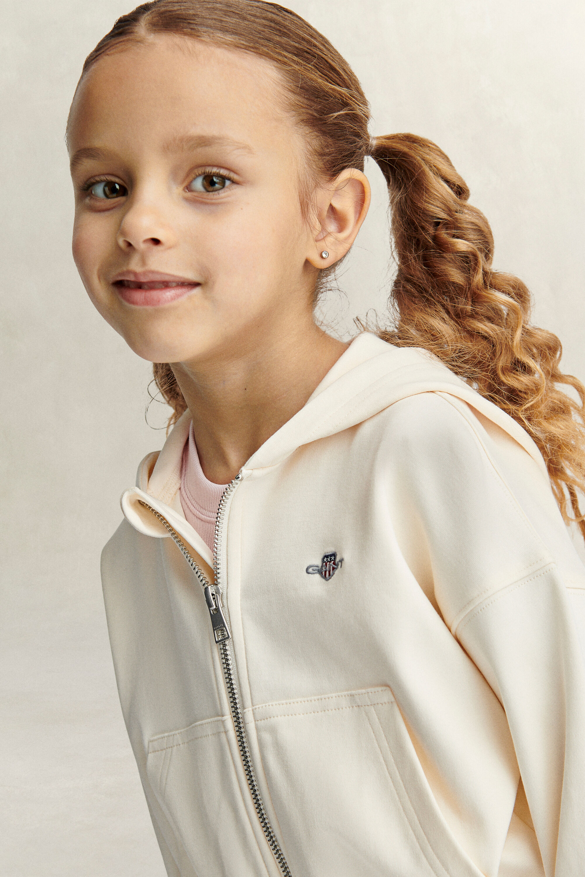 Girls cropped Shield hoodie met ritssluiting